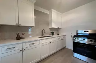 718 E Republic Ave, Baytown, TX 77520 - Photo 13
