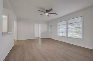 718 E Republic Ave, Baytown, TX 77520 - Photo 5