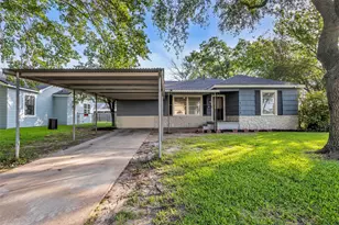 718 E Republic Ave, Baytown, TX 77520 - Photo 1