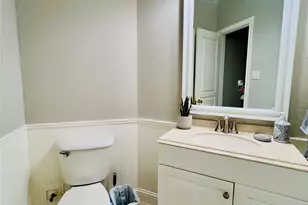 27 E Shale Creek Cir, The Woodlands, TX 77382 - Photo 27