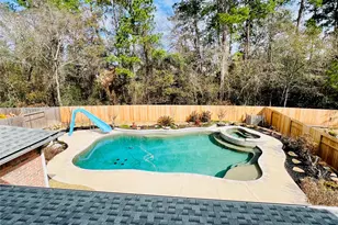 27 E Shale Creek Cir, The Woodlands, TX 77382 - Photo 23