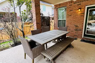 27 E Shale Creek Cir, The Woodlands, TX 77382 - Photo 29