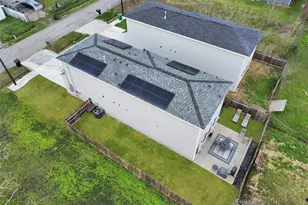 7950 Blue St, Houston, TX 77028 - Photo 23