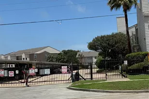 3220 69th St, Galveston, TX 77551 - Photo 27