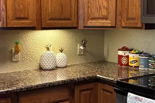 3220 69th St, Galveston, TX 77551 - Photo 11