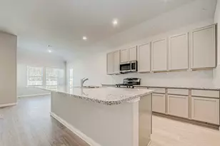 3919 Sugardale St, Baytown, TX 77521 - Photo 13