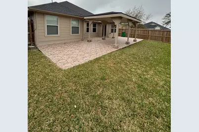 903 Christopher, Baytown, TX 77521 - Photo 21