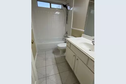 903 Christopher, Baytown, TX 77521 - Photo 17