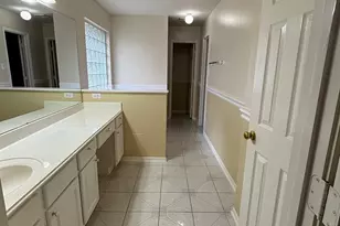 903 Christopher, Baytown, TX 77521 - Photo 11