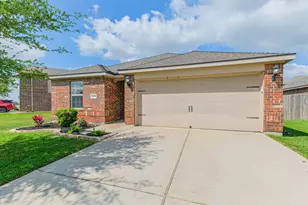 9438 Gold Mountain Dr, Rosharon, TX 77583 - Photo 1