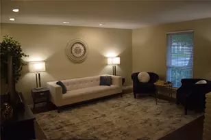 5742 Southminster Dr, Houston, TX 77035 - Photo 1