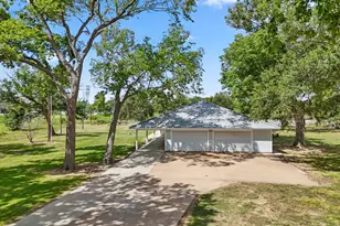 448 County Rd 243, Matagorda, TX 77414 - Photo 3