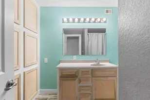 448 County Rd 243, Matagorda, TX 77414 - Photo 27