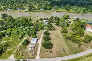 448 County Rd 243, Matagorda, TX 77414 - Photo 11