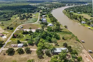 448 County Rd 243, Matagorda, TX 77414 - Photo 9