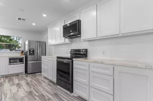 448 County Rd 243, Matagorda, TX 77414 - Photo 25