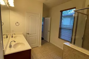 16511 Winthrop Bend Dr, Houston, TX 77084 - Photo 11