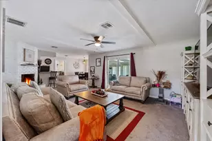 301 Hill Brook Ln, Conroe, TX 77385 - Photo 17