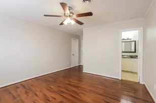 12115 Hillcroft St, Houston, TX 77035 - Photo 3