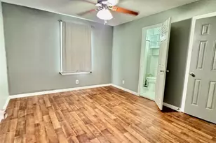 403 Clear Lake Rd, Highlands, TX 77562 - Photo 9