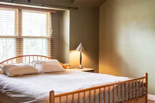 1911 Shadow Bend Dr, Houston, TX 77043 - Photo 9