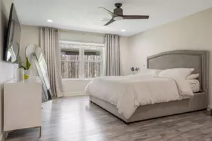 11743 Wickhollow Ln, Houston, TX 77043 - Photo 23