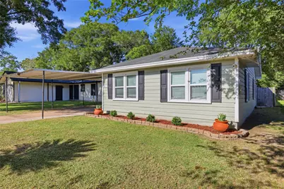 5675 Kenneth Avenue, Beaumont, TX 77705 - Photo 1