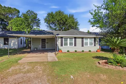 5675 Kenneth Avenue, Beaumont, TX 77705 - Photo 3