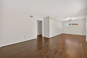 2020 Huldy St, Houston, TX 77019 - Photo 11