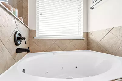 13013 Trail Manor Drive, Pearland, TX 77584 - Photo 19