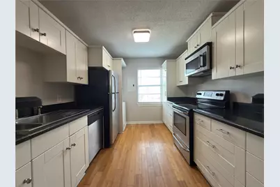 1502 Heights Boulevard #2, Houston, TX 77008 - Photo 5