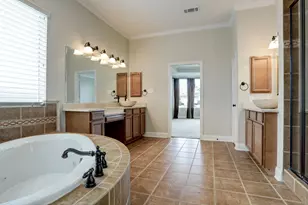 1306 Laurel Leaf Ln, Pearland, TX 77581 - Photo 19