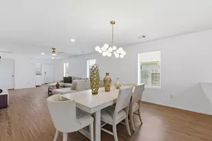 14427 Woodcott Warren Wy, Fresno, TX 77583 - Photo 11