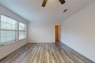 8703 Summerset Meadow Ct, Houston, TX 77075 - Photo 35