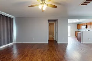 8703 Summerset Meadow Ct, Houston, TX 77075 - Photo 7