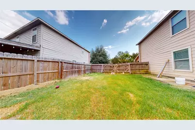 8703 Summerset Meadow Court, Houston, TX 77075 - Photo 43