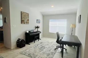 1504 McKinney Ct, Brenham, TX 77833 - Photo 5