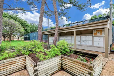 880 Tully Road #13, Houston, TX 77079 - Photo 27