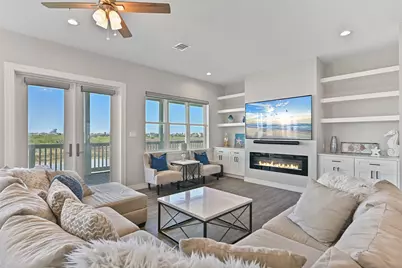 3914 Curlew Drive, Galveston, TX 77554 - Photo 9