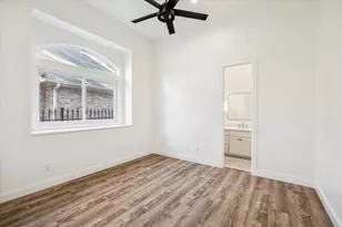 22 New Greens Ct, Kingwood, TX 77339 - Photo 17