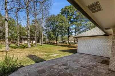 147 E Mosley Lane, Huntsville, TX 77340 - Photo 21