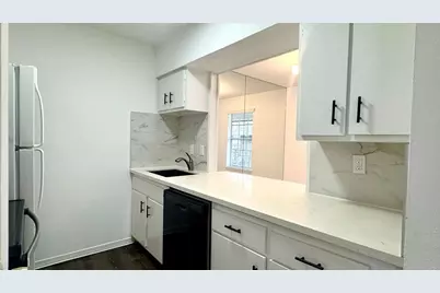 9005 Gaylord Street #20, Houston, TX 77024 - Photo 3