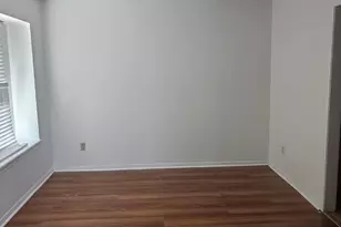 24606 Green Moss Dr, Houston, TX 77336 - Photo 5