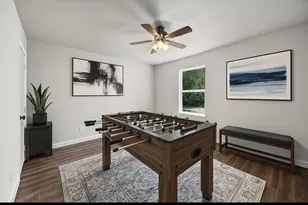 747 Oak W, Houston, TX 77073 - Photo 21