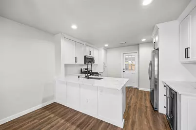 747 Oak West, Houston, TX 77073 - Photo 9