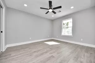 2130 Lamina Ln, Houston, TX 77017 - Photo 23