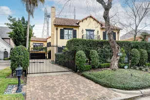 16 Lana Ln, Houston, TX 77027 - Photo 31