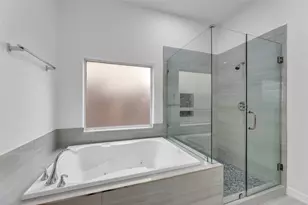 6014 Hamman St, Houston, TX 77007 - Photo 7