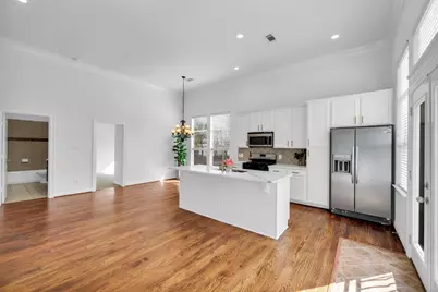 6014 Hamman Street, Houston, TX 77007 - Photo 13