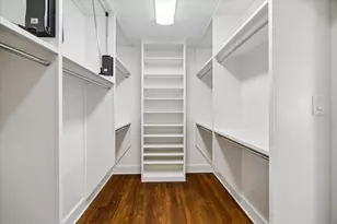 200 E 26th St, Houston, TX 77008 - Photo 21